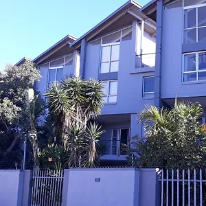 Apartment Field's Rest: The, Port Elizabeth